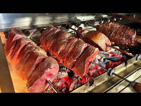 "한 달에 고기만 수 톤 손질?!" 미친 육즙, 칼솜씨로 줄 세우는 소고기 달인 TOP 3 - Korean street food thumbnail