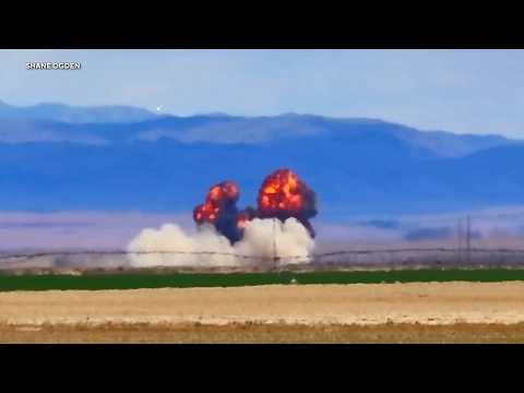 2 Navy Fighter Jets Collide During Air Show, 4 Crew Members Safely Eject thumbnail