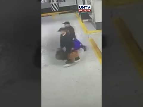 Magkasunod na pagpunta sa parking lot ng senado nina Sen. Padilla at Sen. Dela Rosa, kita sa CCTV thumbnail