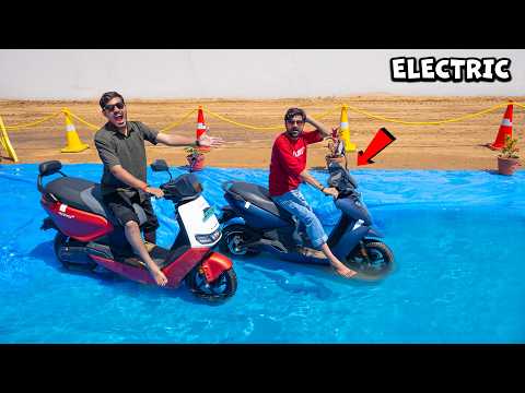 Riding Electric Scooter In Swimming Pool😱| ये देख कर आपके होश उड़ जाएँगे  thumbnail