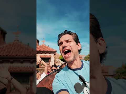 Esto cuesta entrar a los parques Disney #axm #alanxelmundo #disney thumbnail