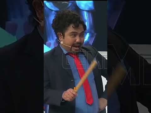 Mengapa Hari Pertama Cikgu Rasuk Tidak Dapat Dilupakan #MaharajaLawakMega2012 #MLM2012 #jozan thumbnail