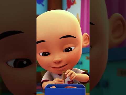 🍜Susah juga makan guna penyepit kayu, kawan-kawan pernah pakai? 🥢🙃🙂#UpinIpin #MeiMei thumbnail