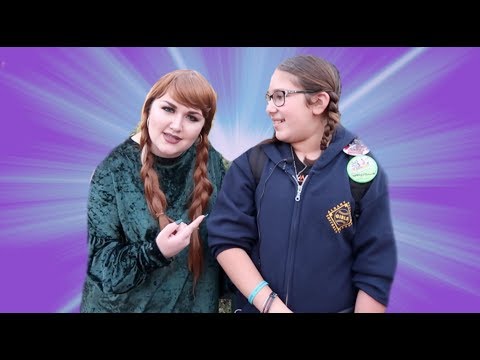 A SUBSCRIBER INTERVIEWS ME IN DISNEYLAND | *JELSA MERCH IS HERE!* thumbnail