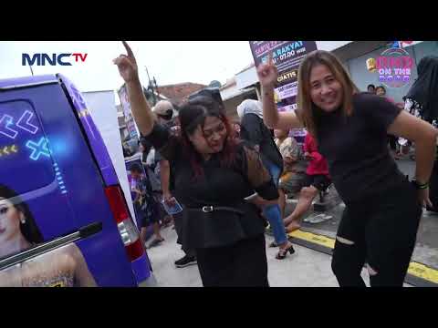 Valid! Ibu-Ibu Warga Kulitan Jago Berdendang Semua. thumbnail