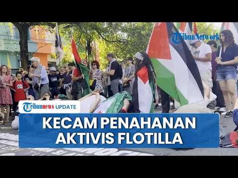 Demonstran di Milan Rekonstruksi Penahanan Aktivis Flotilla, Gelar Aksi Solidaritas untuk Gaza thumbnail