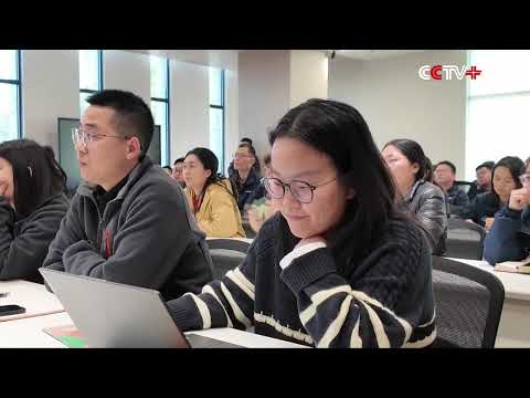 AI Night School in High Demand in East China City thumbnail