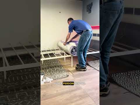 Man vs Mattress (Pure Terror!) thumbnail