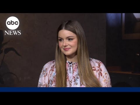 Actress Ariel Winter on returning to her kingdom in ‘Sofia the First: Royal Magic’ thumbnail