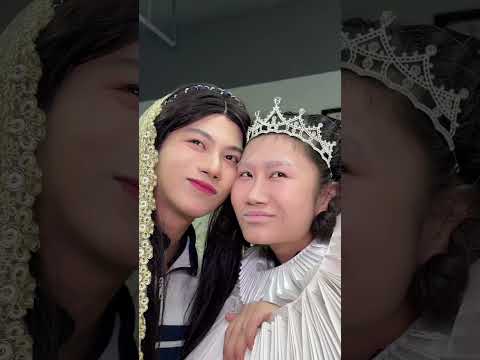为了故意扣班级分，老钱们竟然在课堂上吃火锅？?#侯绿萝 #老钱班 #群像 thumbnail