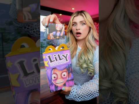 ABRÍ la CAJITA FELIZ de LILY LOVEBRAIDS de la DEEP WEB!! 😱🍟💜 thumbnail