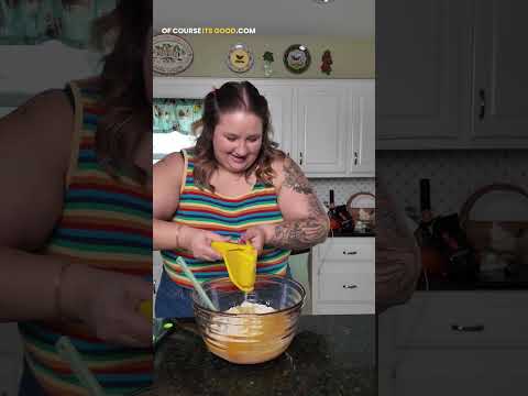 Someone requested a lemon poppyseed loaf on my blog, and someone else requested for me to jazz up thumbnail