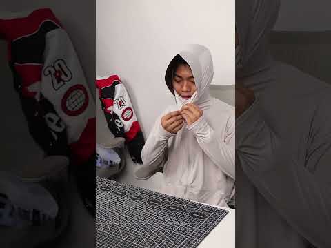 แดดมันทำให้เป็นมะเร็งนะ [รุ่นไอซิ่ง] เสื้อคลุมกันแดด UPF50 ผ้าเย็น NOUV Brands thumbnail