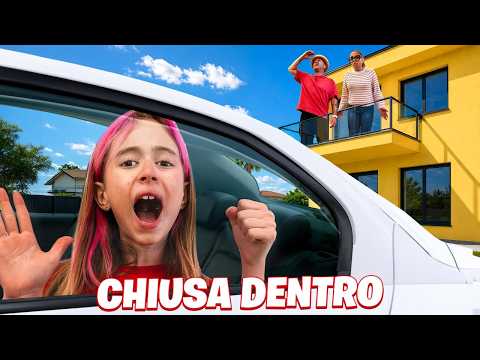 GIORGIA RIMANE CHIUSA IN MACCHINA DI PAPÀ SALVO E SVIENE! thumbnail