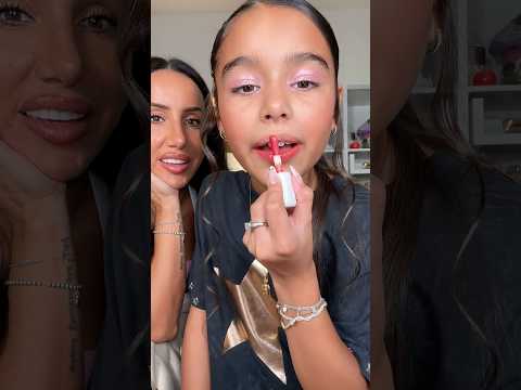 Trying some new makeup 💄 thumbnail