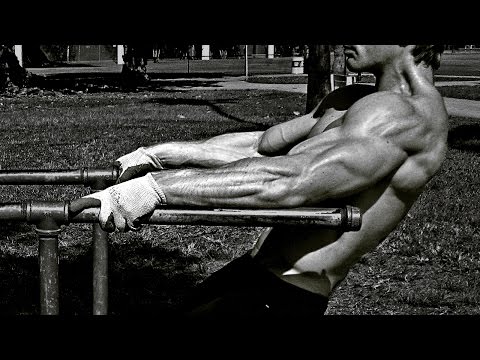 Calisthenics and Weight Training - WORKOUT MOTIVATION thumbnail