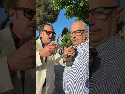 He cut his tie! 😱-Julien Magic thumbnail