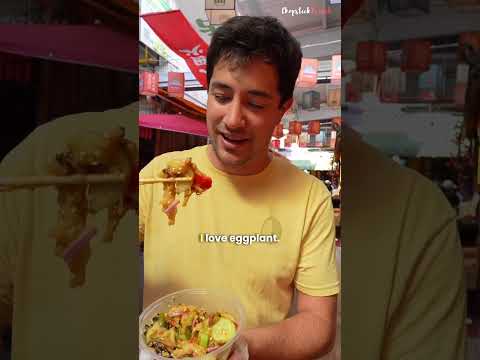 Eating SPICY Roasted Eggplant for breakfast in Kunming, China! 🇨🇳 thumbnail