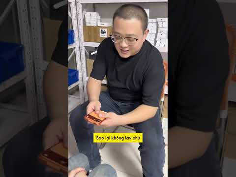 700k thì mua được máy mô hình thôi bé ạ #iphone #muaiphone #reviewdienthoai thumbnail