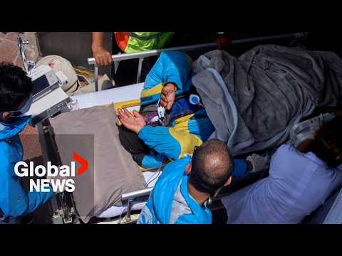 Missing Sherpa found alive on Mount Everest after missing for a week without food, bottled oxygen thumbnail