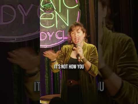 Unsolicited D**k Pics | Donna Fletcher | Craic Den Comedy Club | #dating #datingapps #comedy #irish thumbnail