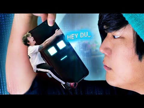 0% Akku - Hol mich hier raus! | Julien Bam thumbnail