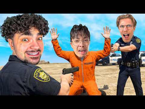 J'ai Tenté de Rejoindre la POLICE sur GTA ! (ft. StundZow) thumbnail