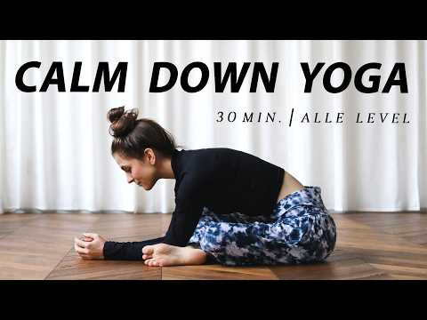 Yoga zum Entspannen | Nervensystem beruhigen & Stress loslassen | 30 Min. CALM DOWN YOGA thumbnail