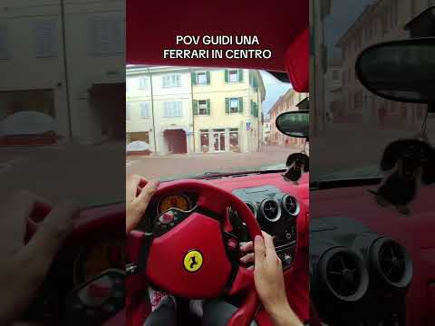 Quanto è utilizzabile una Ferrari in centro? Molto più di quanto pensi! thumbnail