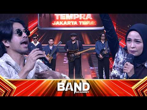 Keren Banget! Judges Antusias Gak Sabar Nonton Aksi Konser Tempra! | Band Academy thumbnail