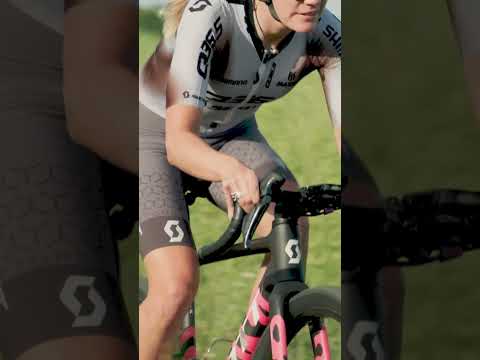 Alexis Skarda's Addict Gravel RC is set for the Traka 200. #TheTraka #Gravel #BikeCheck thumbnail