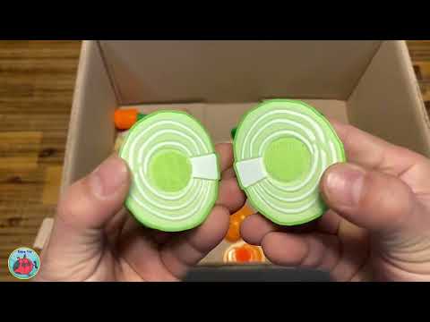 Let’s cut the vegetables in half! I 채소를 반으로 갈라보자 thumbnail