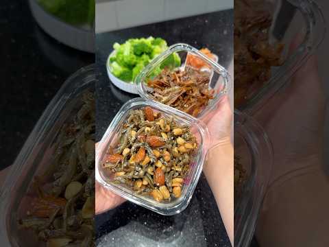 Combo đơn giản mà bắt cơm: cá cơm xào hạt, cá ruội chua ngọt thumbnail