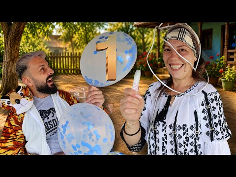 Mărioara și Petre, copii din nou! 😂🎈 thumbnail