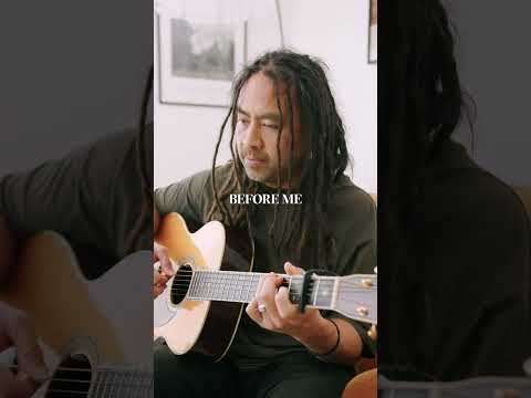 Pause and Worship with us! thumbnail