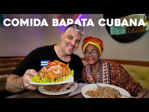 COMIENDO en un RESTAURANTE COMUNISTA en CUBA VS DONDE COME el PUEBLO 🇨🇺 thumbnail
