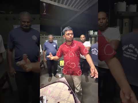 हमारी जिंदगी का नया साल शुरू हुआ है तो आप सभी लोगो आशीर्वाद हमेशा ऐसे ही बना रहें thumbnail