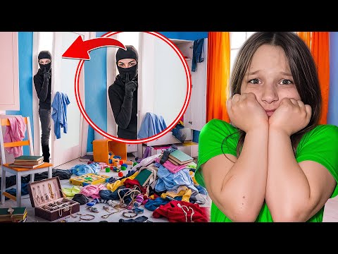 😱 LADRI IN CASA… ma NON erano ladri! thumbnail