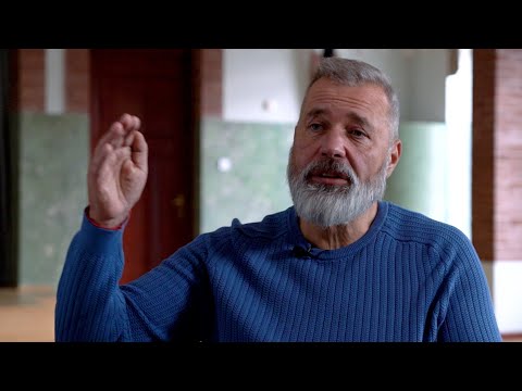 “Peace is far more rewarding than war” | Interview with Dmitry Muratov | Nobel Peace Prize 2021 thumbnail