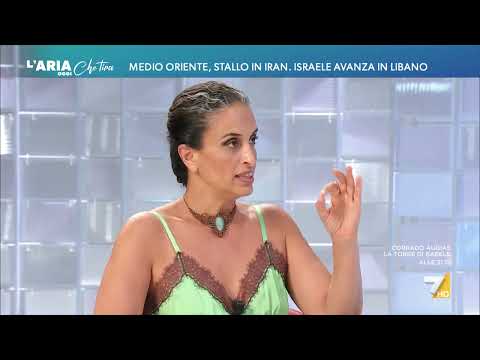 Medio Oriente, la cantante israeliana Noa: "Se non ci sbarazziamo di quel pazzo di Netanyahu ... thumbnail