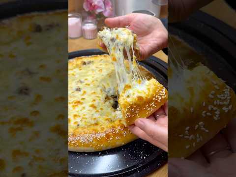 بيتزا موتزاريلا - Mozzarella Pizza 🍕 thumbnail