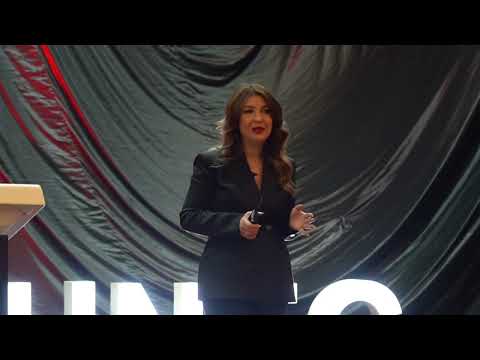 Sərhədləri birlikdə aşaq | Aysel Suleymanova | TEDxUNEC thumbnail