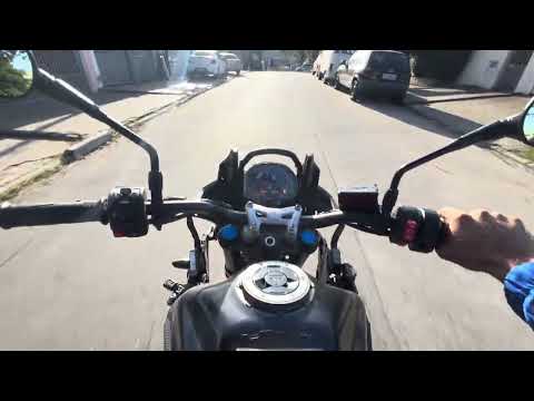 Tirei as carenagens da tiger Sport 660 branca  thumbnail