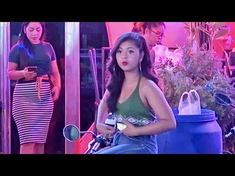 Day and Night in Cambodia - Vlog 390 thumbnail