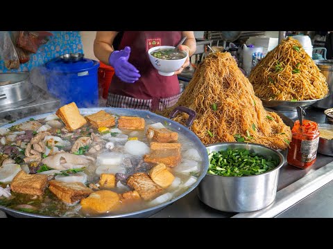 Classic Taiwanese Street Food : Giant Fried Noodles, Beef Noodles & Taiwanese Meatballs 炒麵, 牛肉麵, 肉圓 thumbnail