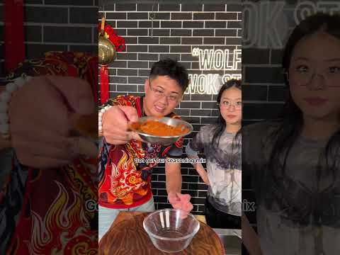 So did we get the perfect cheese pull? #cheesestick #crabrangoon #cheesepull @wokgod thumbnail
