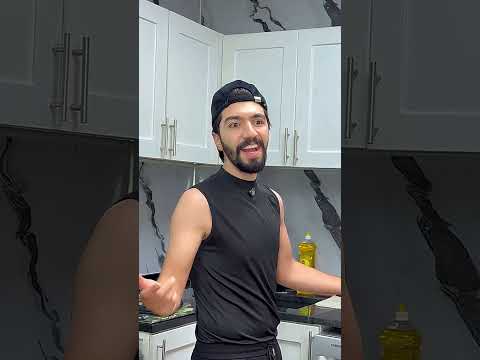 ابو عبادة خطير 🤣💪 #اكسبلور #كوميديات thumbnail
