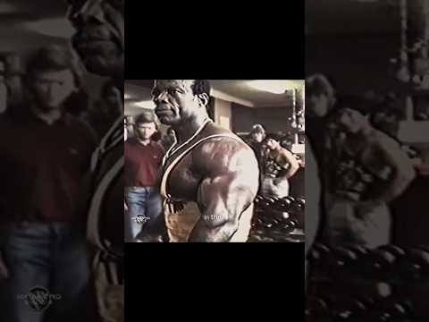 Arnold talks about Serge Nubret and Sergio Oliva's Chest Workout thumbnail