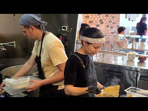 Running the #1 RAMEN Shop in ORLANDO, Florida! [1st Video in America] thumbnail