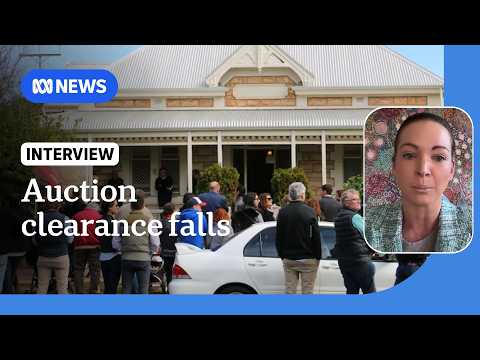 Auction clearance rates fall to 2022 housing downturn levels | ABC NEWS thumbnail